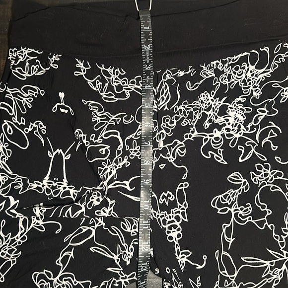 Soft Surroundings Fold Over Waist Abstract Print Sequined Cuff Pull On Pants Sm - Picture 5 of 8